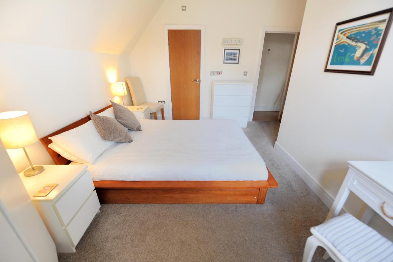 7 Coram Tower Apartment Lyme Regis Luaran gambar