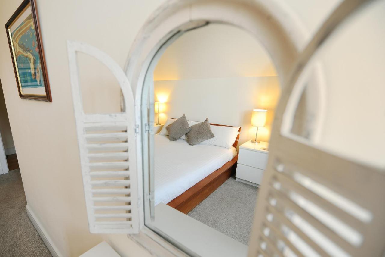 7 Coram Tower Apartment Lyme Regis Luaran gambar